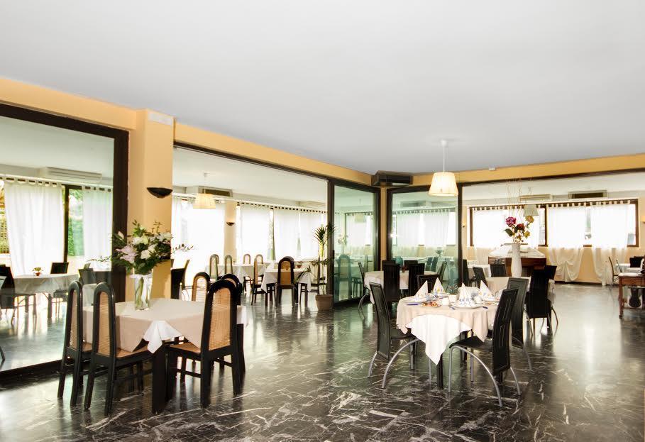 Hôtel Olympic Kosher Holidays à Sirmione Extérieur photo